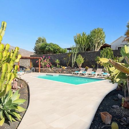 Villa Sarita Sol By Villa Plus Playa Blanca  Exteriör bild